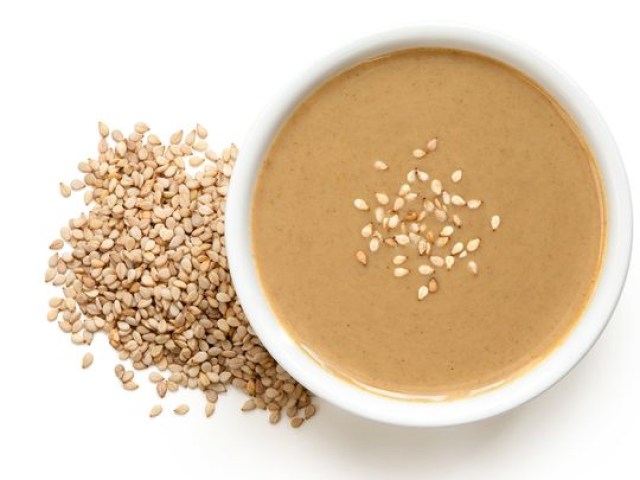 Tahini-Sauce-_17c121d7f00_medium